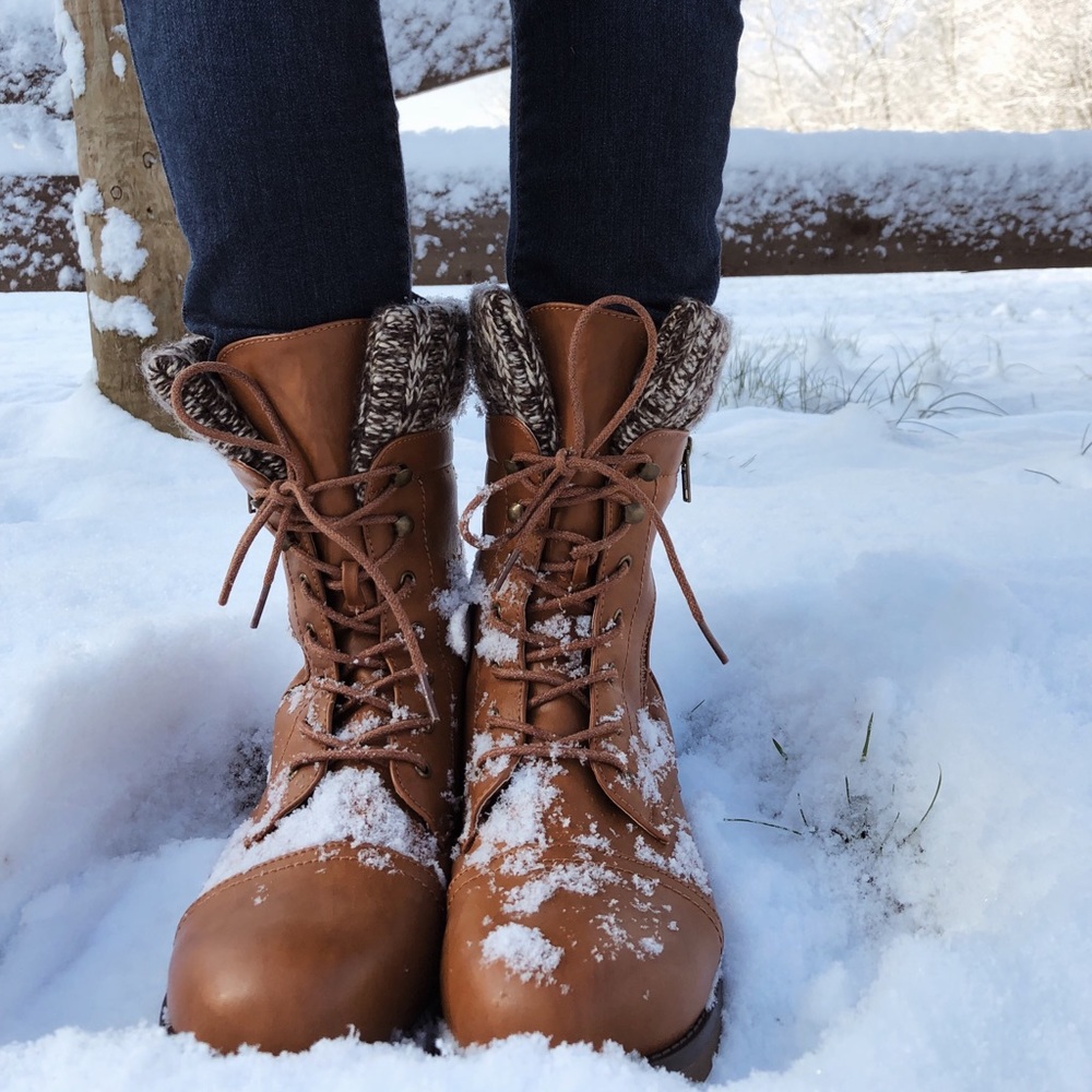 Brand new boot only been worn in this snow